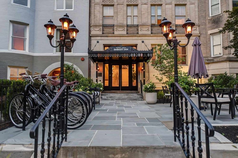 Dupont Circle Embassy Inn by FOUND 1