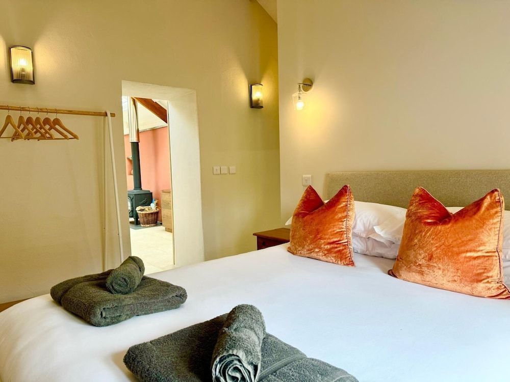 Hideaway Cottages - Greenacres Estates 2