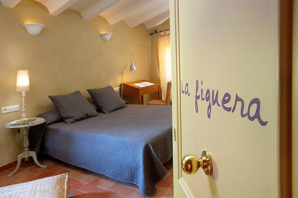 Hotel la Plaça Madremanya 2