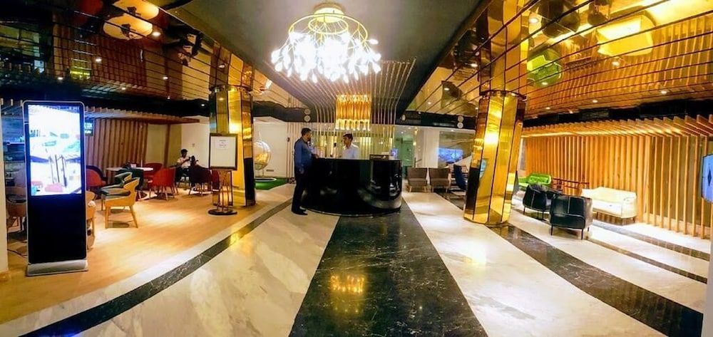 Grace Cox Smart Hotel 1