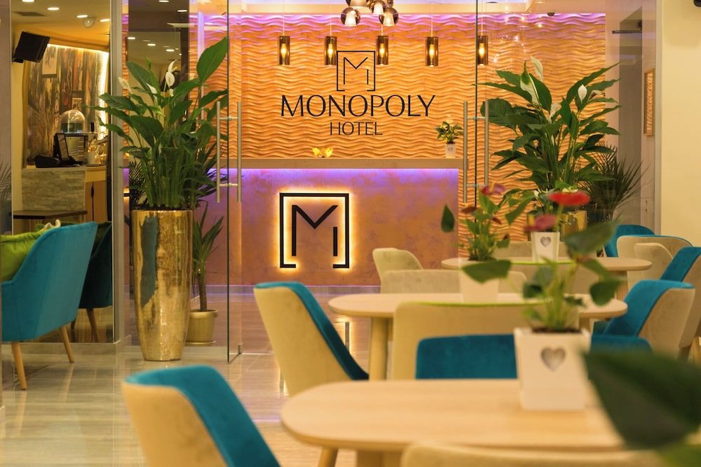 Monopoly Hotel 1