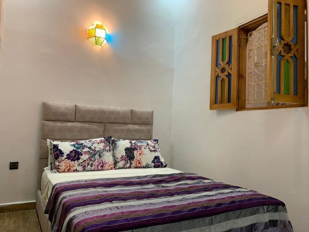 Riad Najiba 2