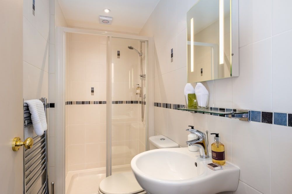2 Cambridge Villas B & B 2