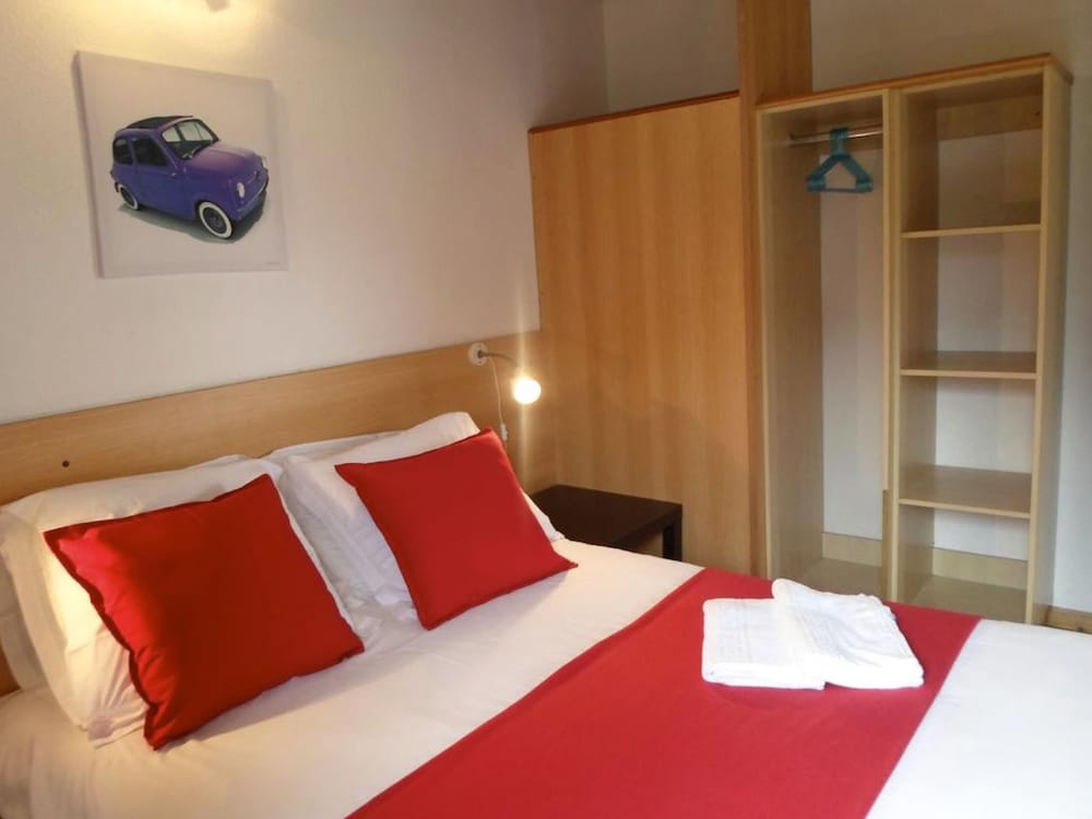 Appart'Hôtel Les ACACIAS courte et longue durée 2