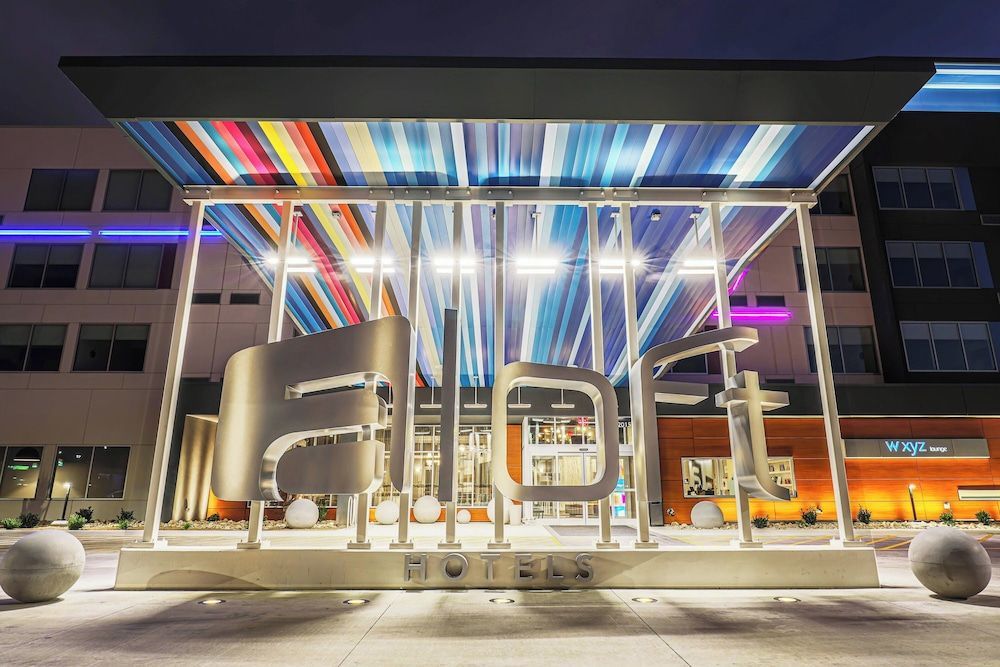 Aloft by Marriott Reno-Tahoe International Airport 1