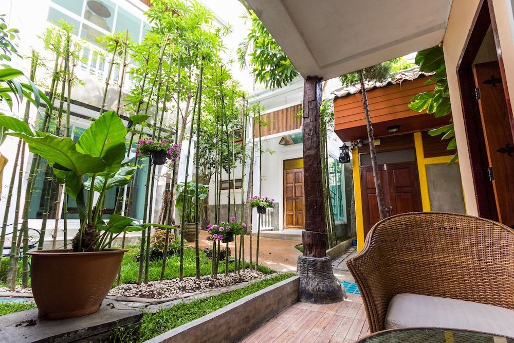 Changmoi House (Little Village) 1