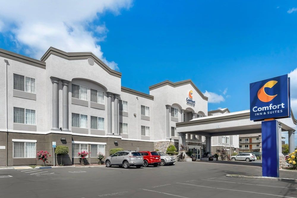 Comfort Inn & Suites Sacramento - University Area 1