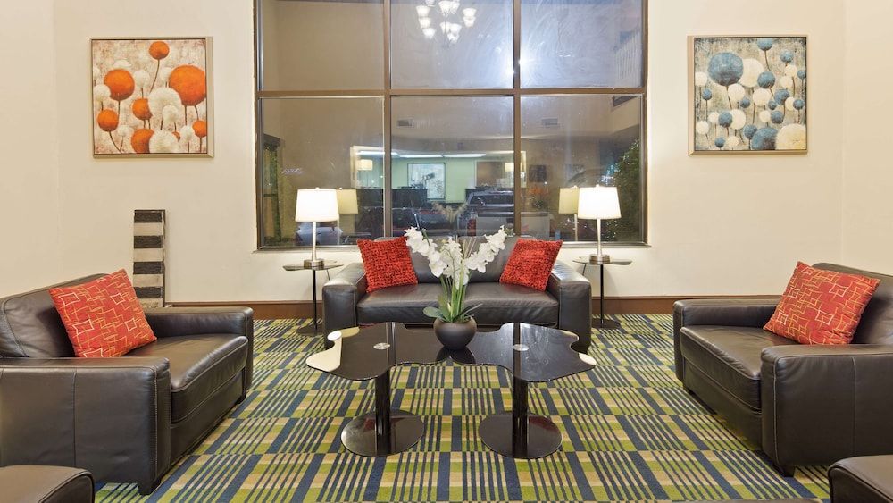 SureStay Plus Hotel by Best Western Roanoke Rapids I-95 2