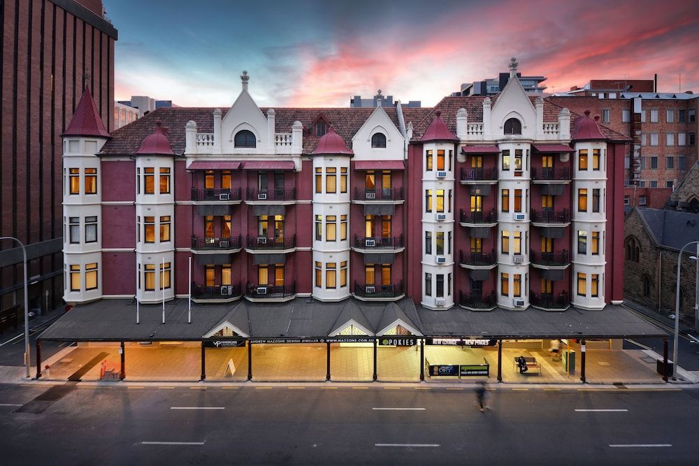 Adelaide Mansions Apartments 1