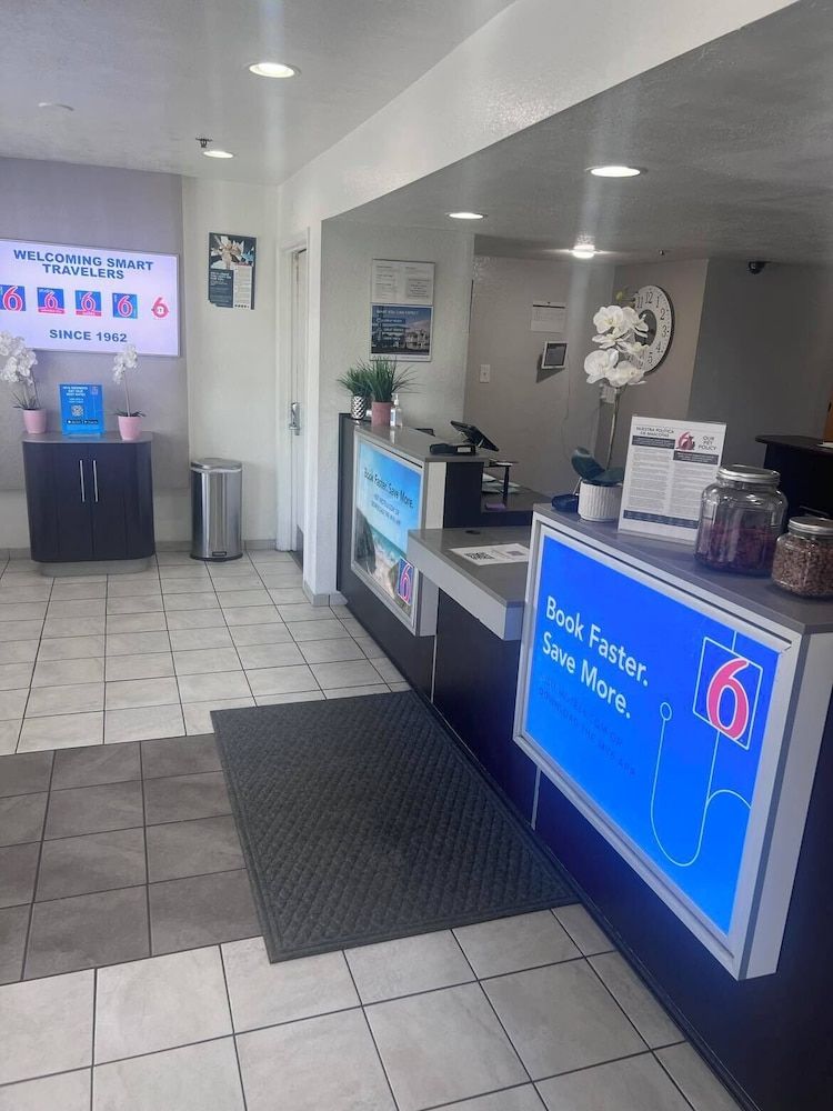 Motel 6 Orlando, FL - Winter Park 2