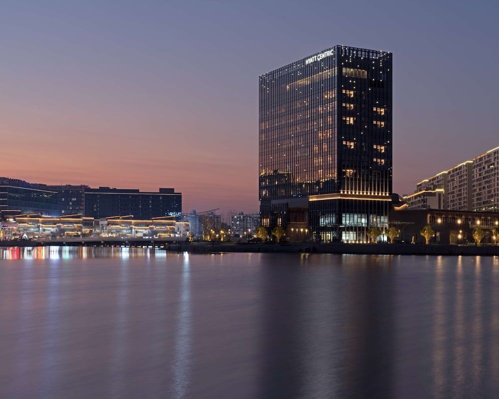 Hyatt Centric Lakeside Ningbo 1