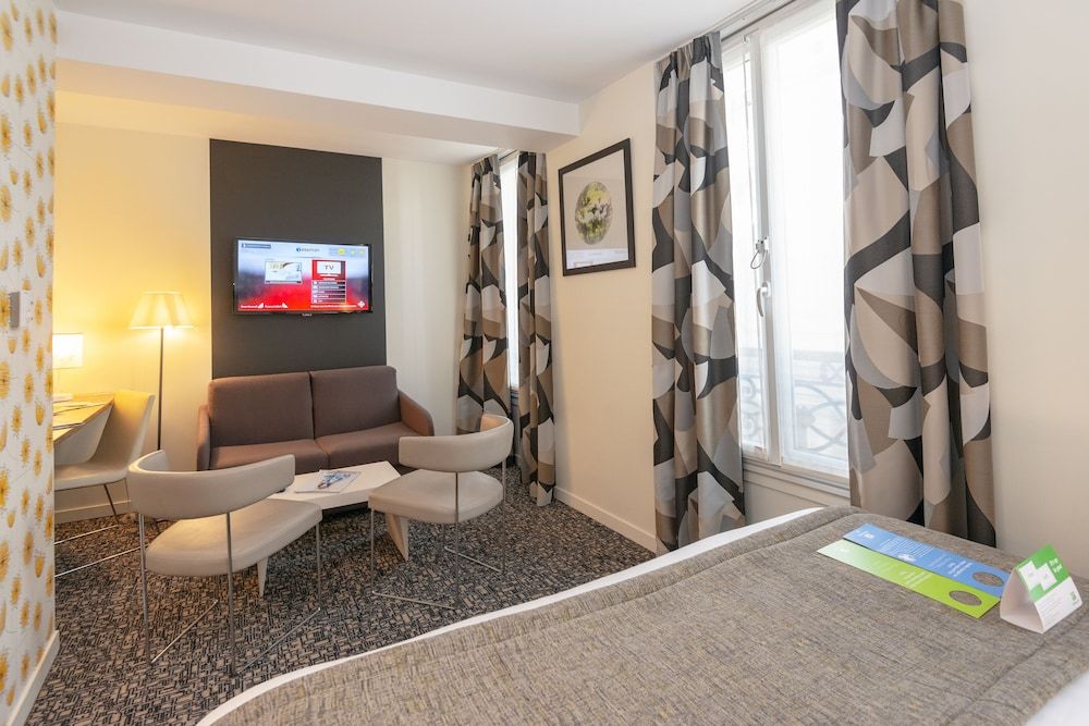 Holiday Inn PARIS OPERA - GRANDS BLVDS by IHG 1