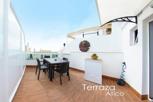 Sunsands Atico playa76 Carihuela 1