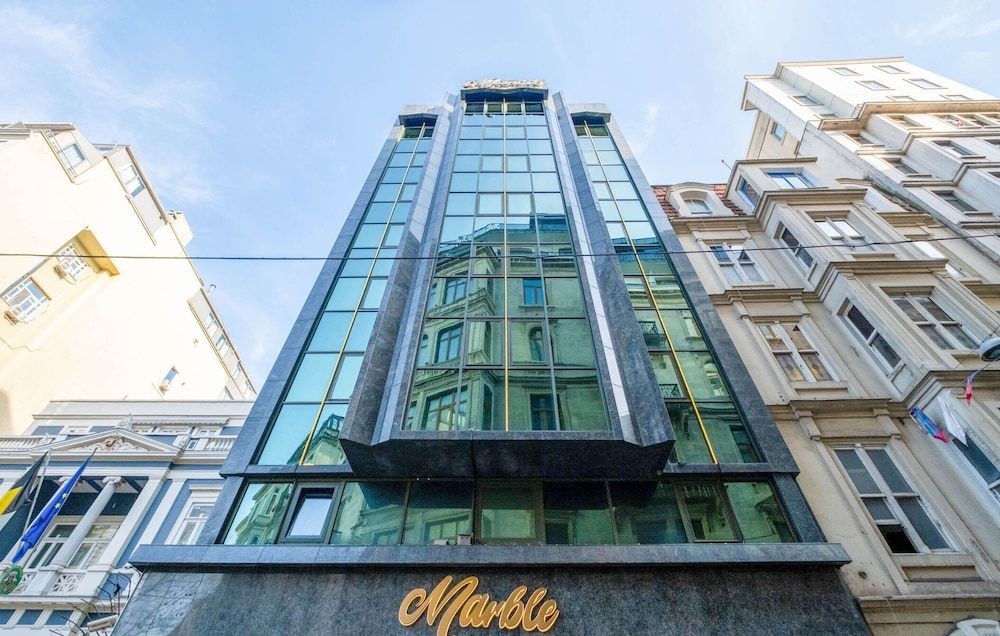 Marble Hotel 1