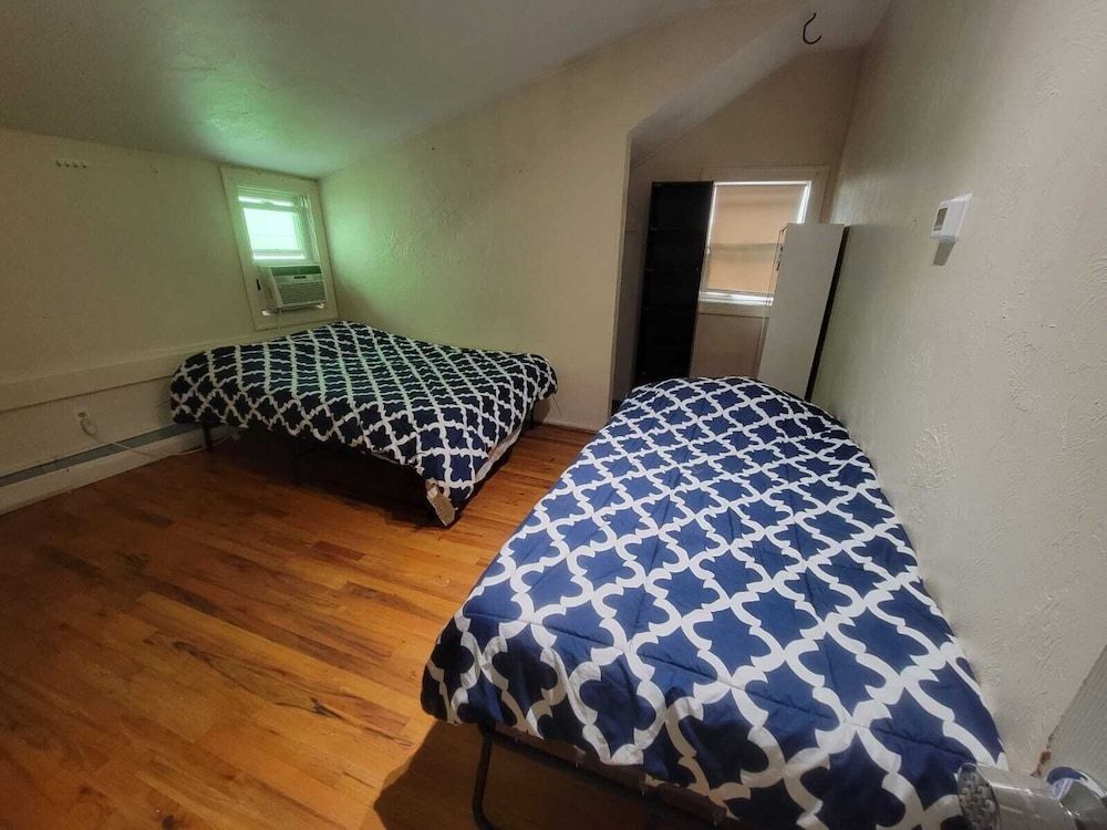 184 Heath St 2