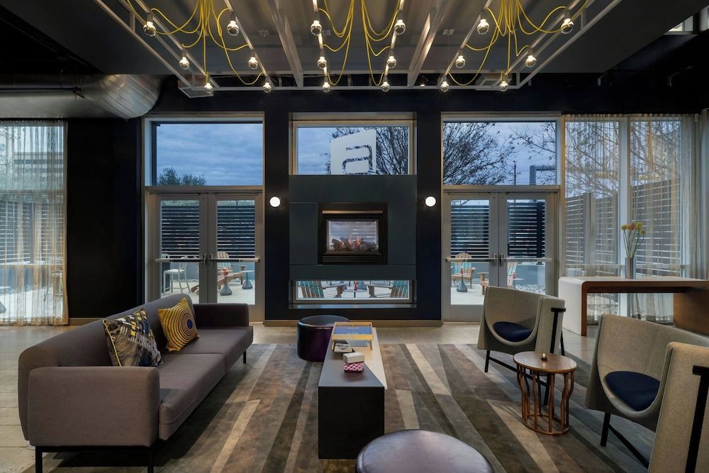 Aloft by Marriott Houston by the Galleria 2