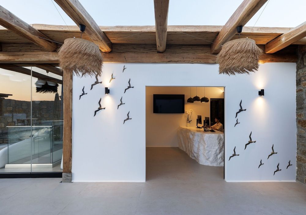 WhiteArt Suites 2