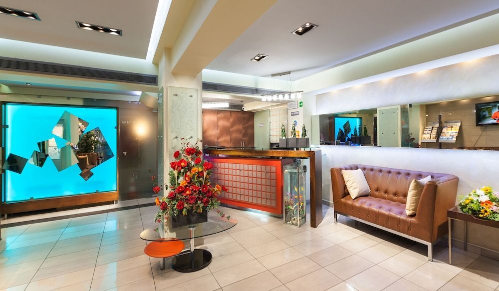 Tropical Hotel Seafront Boutique 2