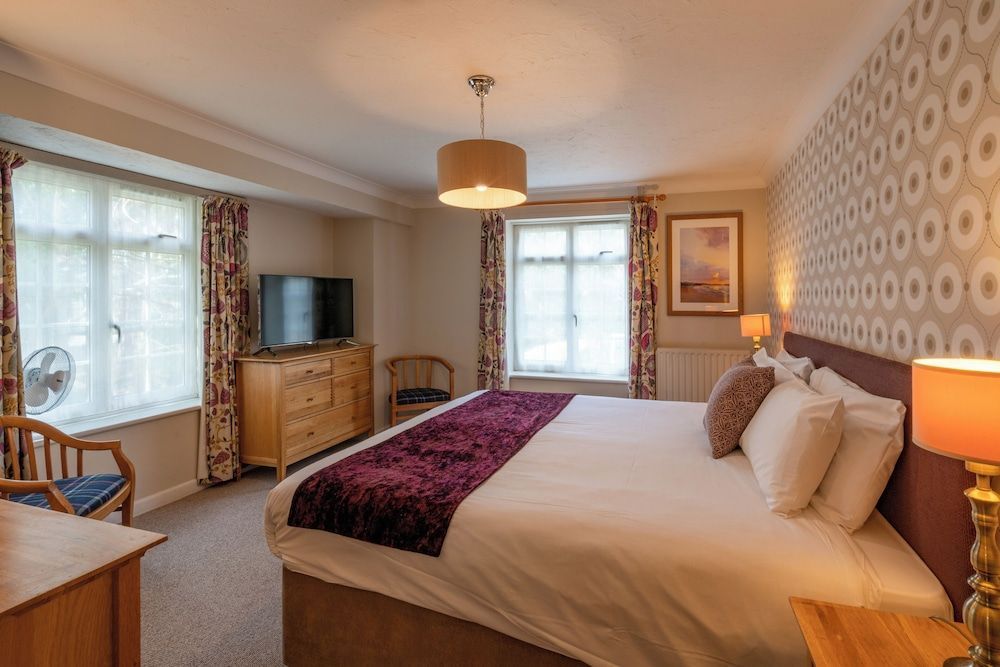Avon Causeway Hotel 2