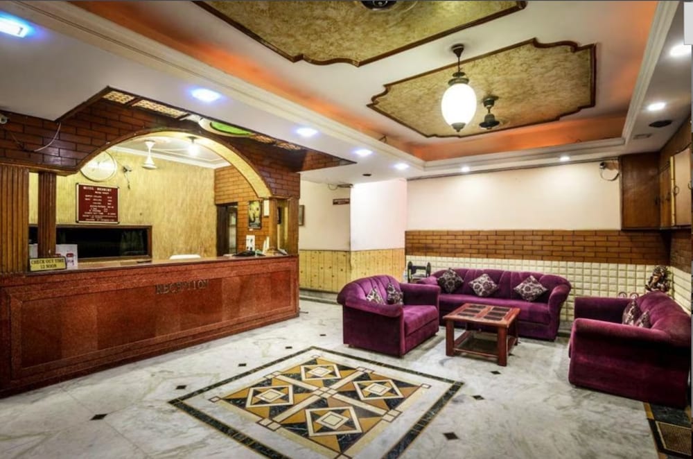 Hotel Redbury 1