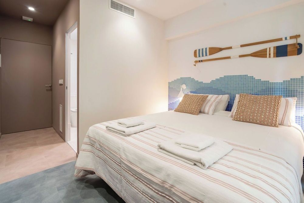 Cabanyal Rooms by VLC Host 2