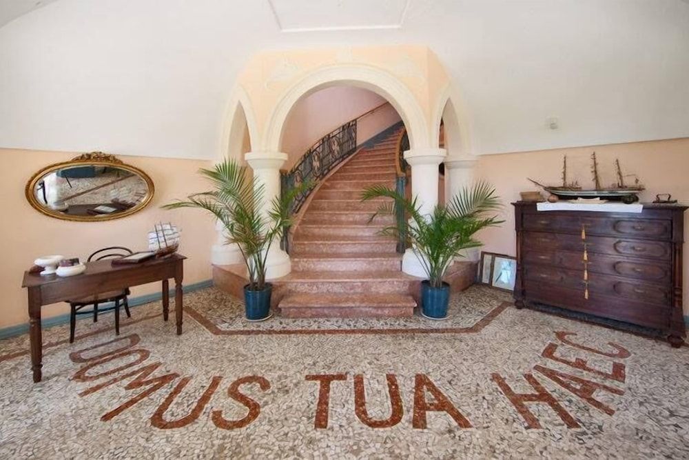 Villa Raffaella 2