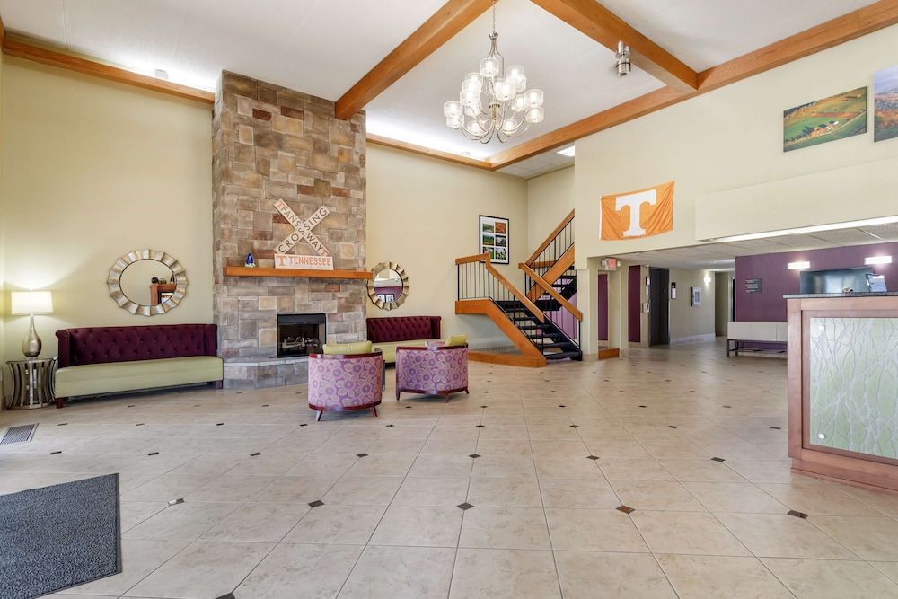 Best Western Plus Knoxville Cedar Bluff 2