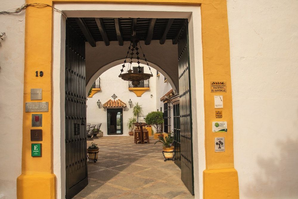 Hacienda El Santiscal 1