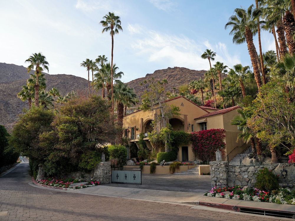 The Willows Palm Springs 1