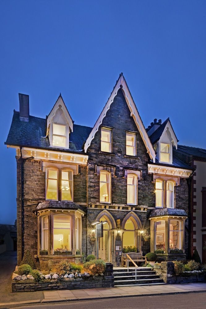The Edwardene 1