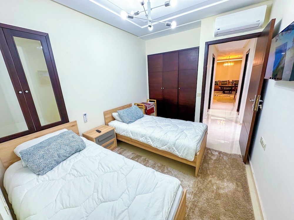 Luxoria home - 2 min to corniche 2