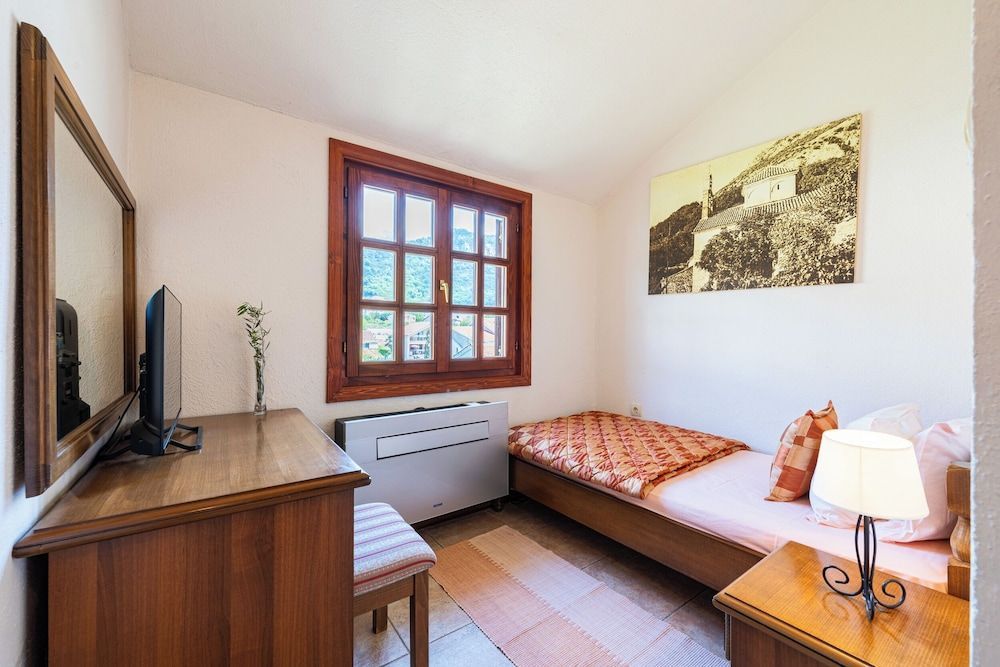 Hotel Dubrava 2