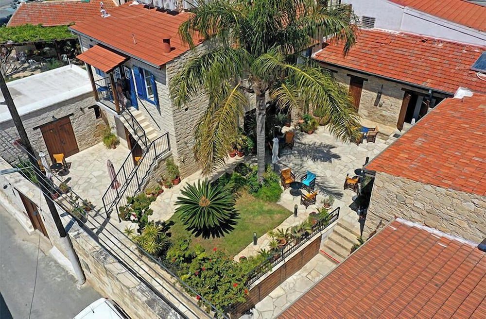 Niki's House 1