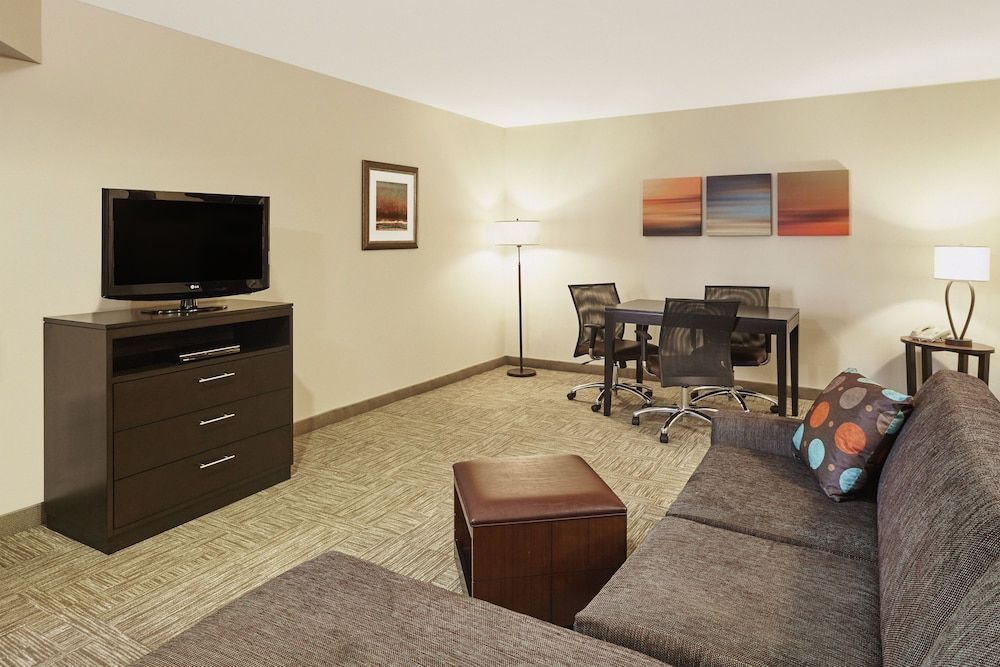 Staybridge Suites CHICAGO -- GLENVIEW by IHG 2