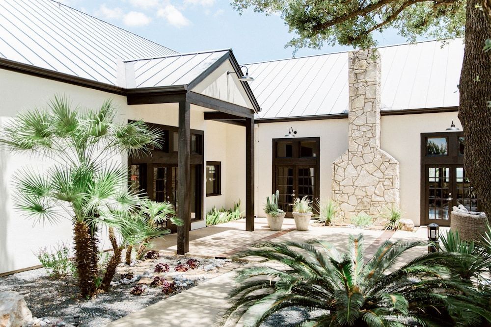 Hillside Boutique Hotel 2