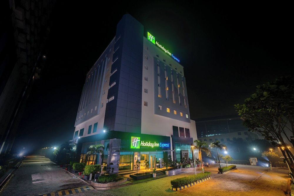 Holiday Inn Express Greater Noida Knowledge Park by IHG 1