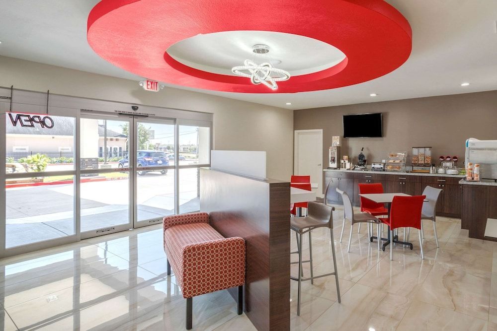 Econo Lodge Houston Northwest - Cypress 2
