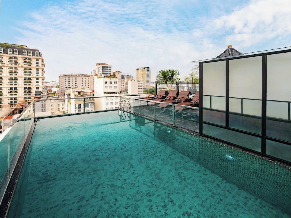 THE LEGEND HANOI Hotel 1