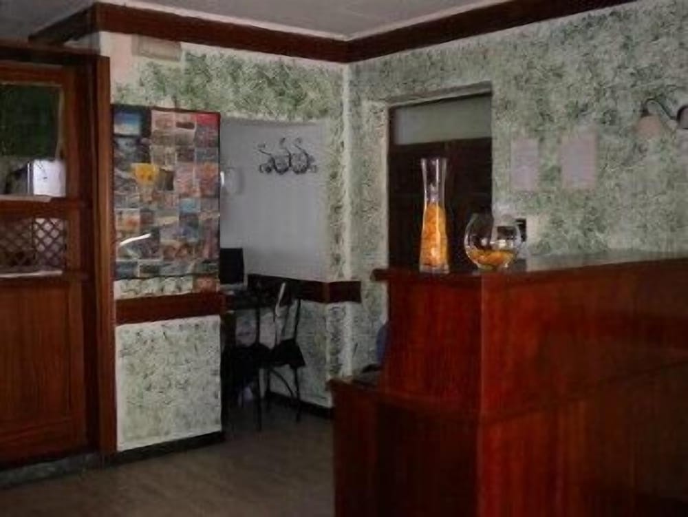 Hotel Food & Drink 2