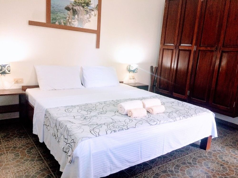 Meili Beach Resort 1