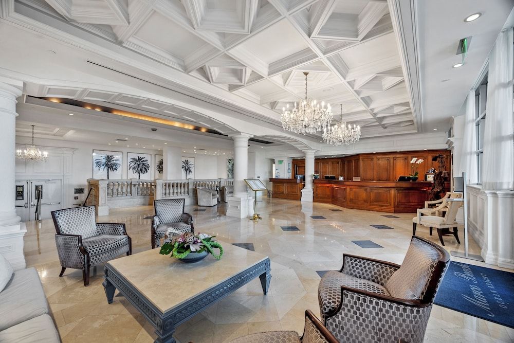 Marco Beach Ocean Suites 2