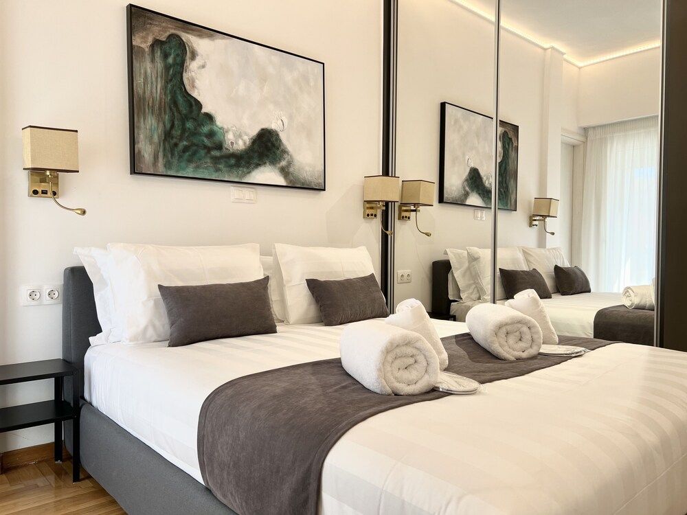 Acropolis Golden View Penthouse 2