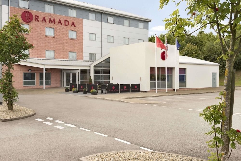 Ramada by Wyndham Wakefield 1