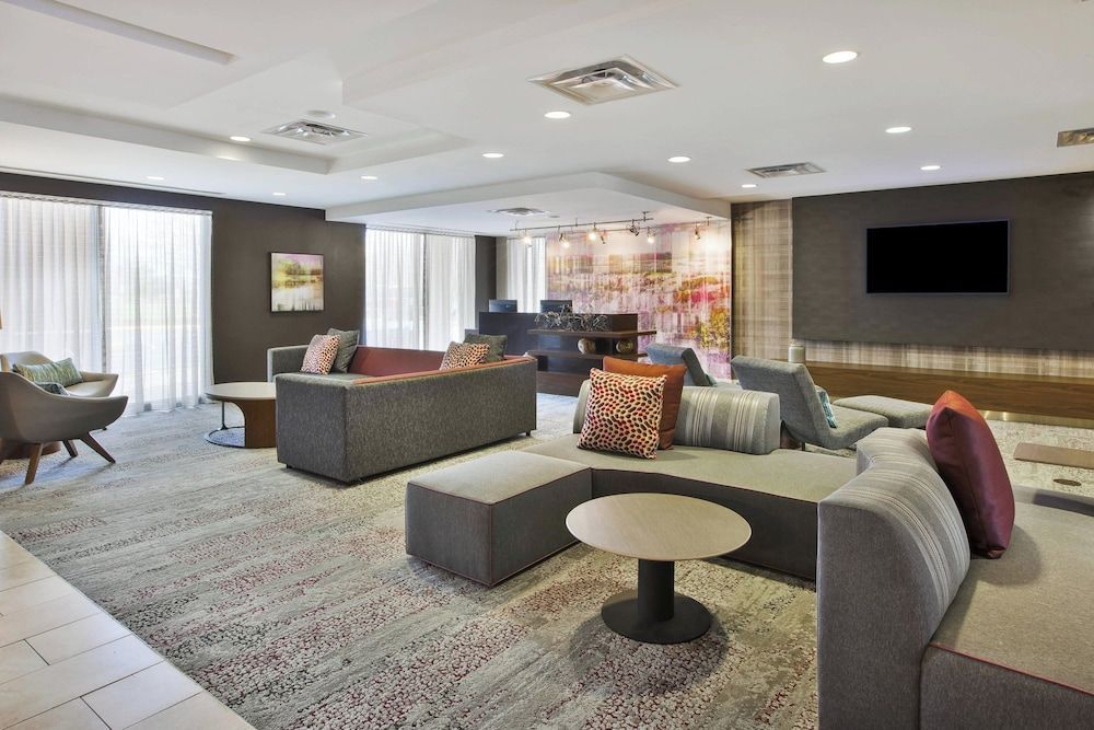 Courtyard by Marriott Somerset 1