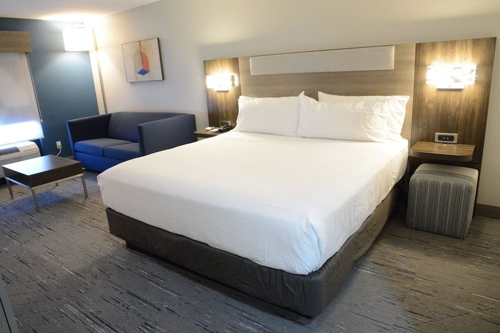 Holiday Inn Express ATHENS by IHG 2