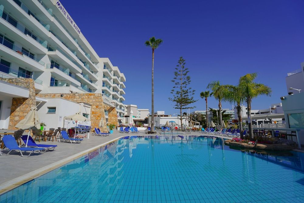 Melini Hotel Suites 1