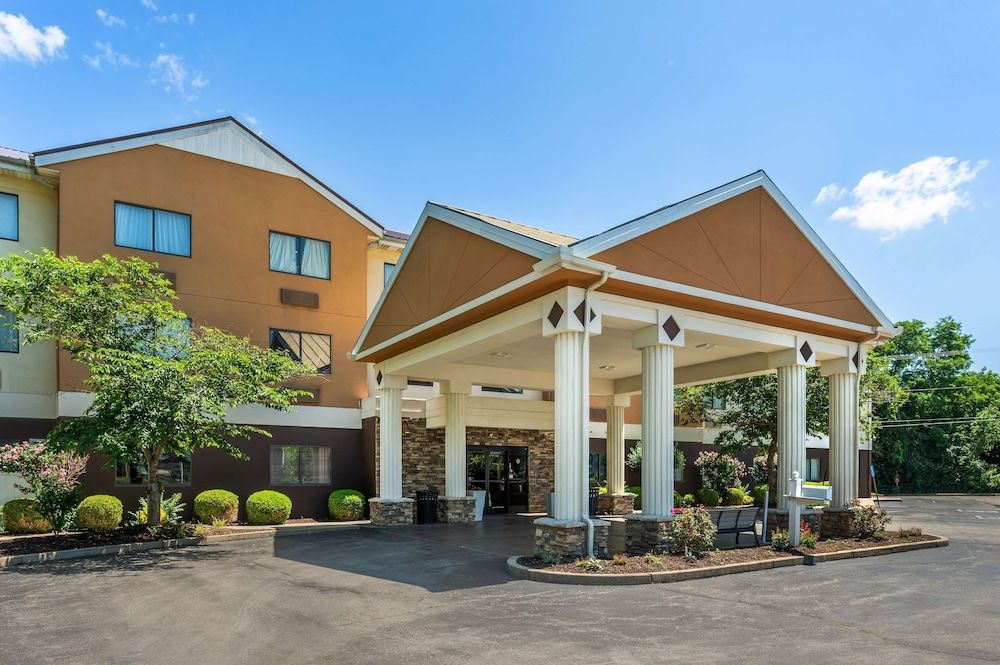 Best Western Plus Georgetown Corporate Center Hotel 1