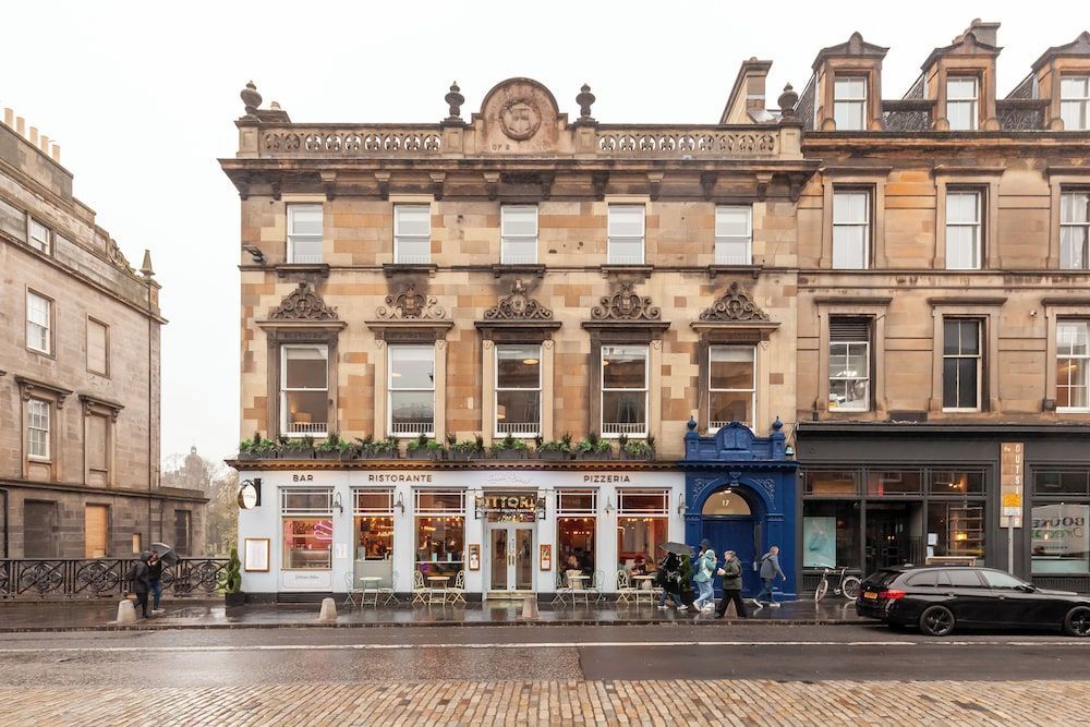 Destiny Scotland George IV Apartments 1
