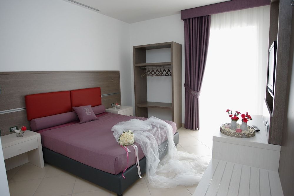 Medea Resort 2
