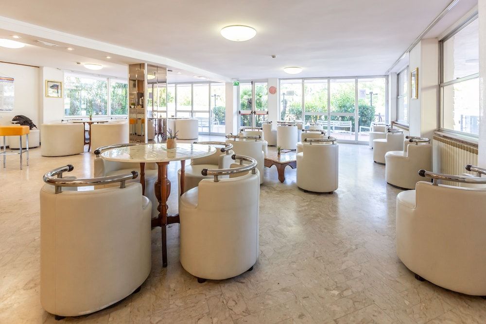 HOTEL NAICA 2